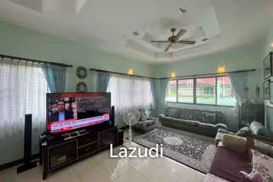 HUA NA VILLAGE  : 3 bed pool villa
