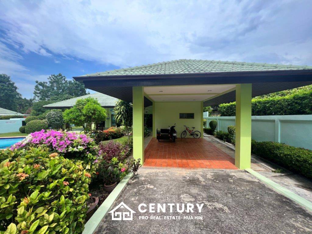 HUA NA VILLAGE  : 3 bed pool villa