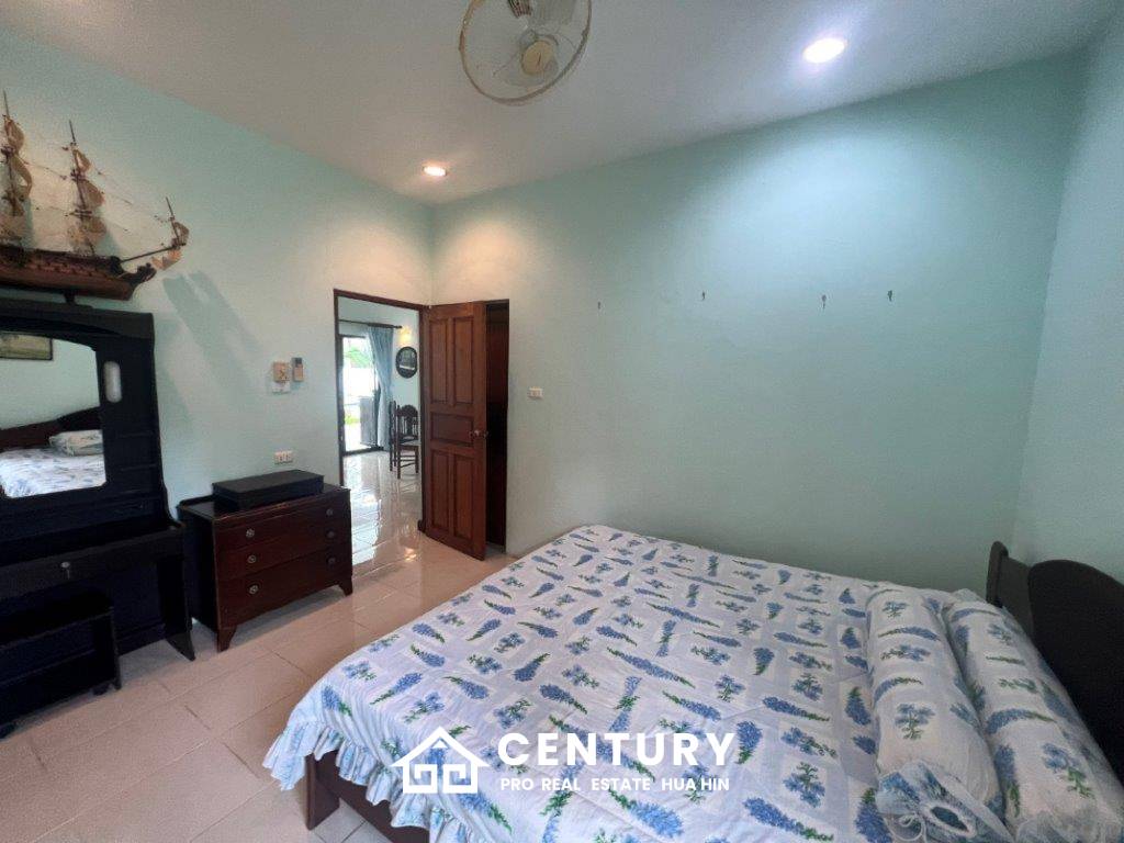 HUA NA VILLAGE  : 3 bed pool villa