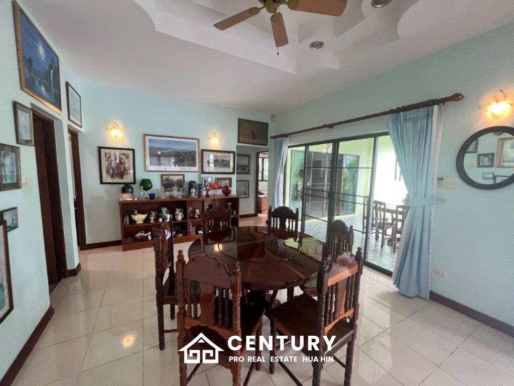 HUA NA VILLAGE  : 3 bed pool villa