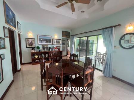 HUA NA VILLAGE  : 3 bed pool villa