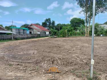 400 Sqm of Affordable Freehold Land for Sale in Bangrak, Ko Samui