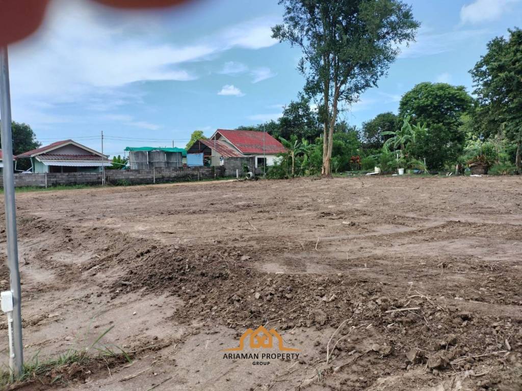 400 Sqm of Affordable Freehold Land for Sale in Bangrak, Ko Samui