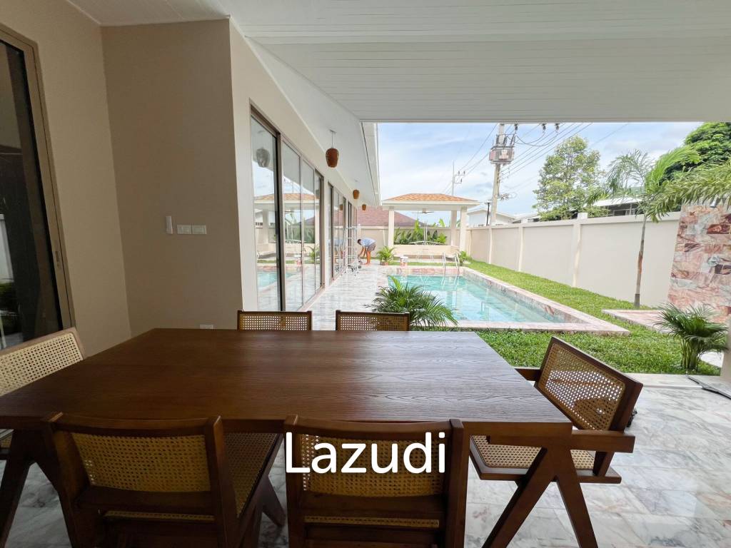 Last Unit! 3-Bed Villas Near Fisherman's Village