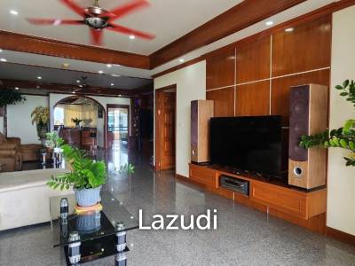 2 Beds 2 Baths 161 SQ.M. Jomtien Plaza Condotel