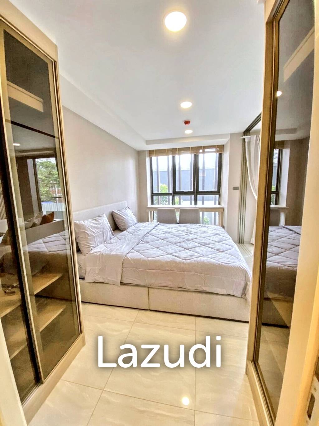 1 Bedroom 1 Bathroom 34 SQ.M Walden Asoke