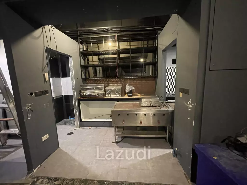 Ultra Luxury Restaurant Bar for Rent in Thonglor Area, Bangkok