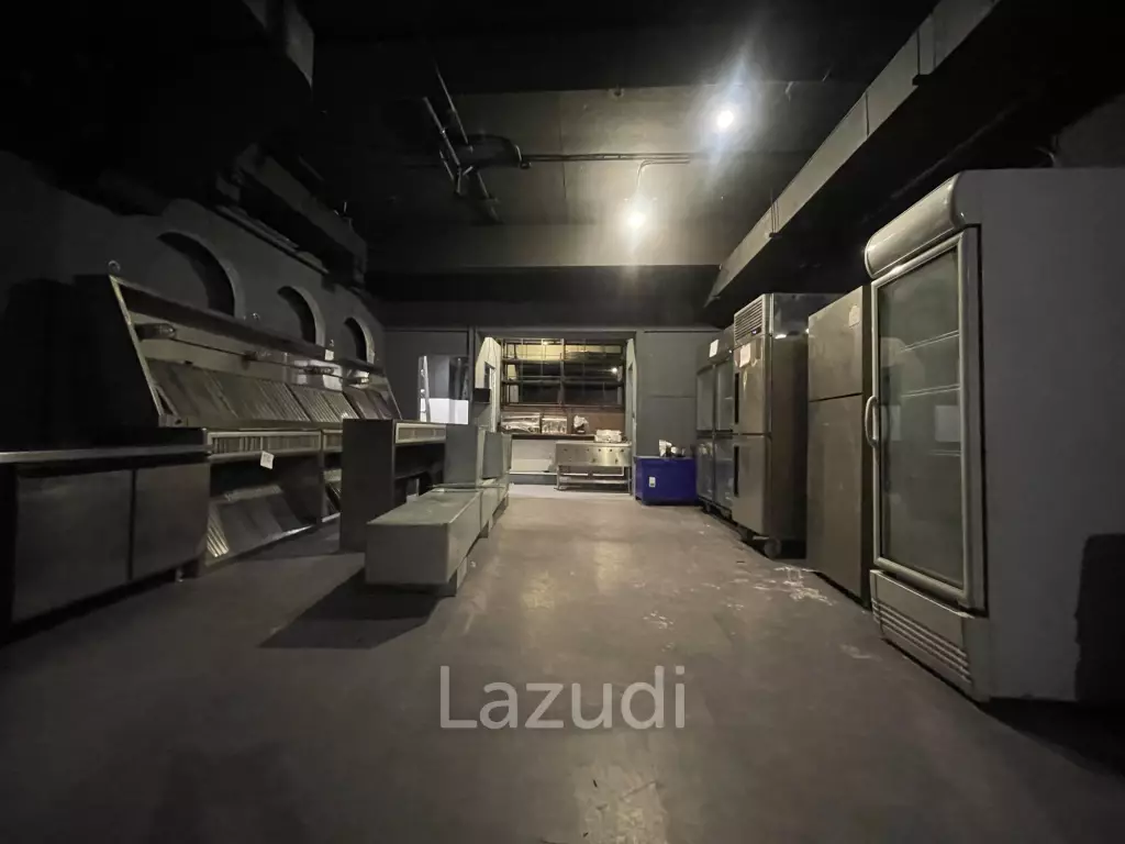 Ultra Luxury Restaurant Bar for Rent in Thonglor Area, Bangkok