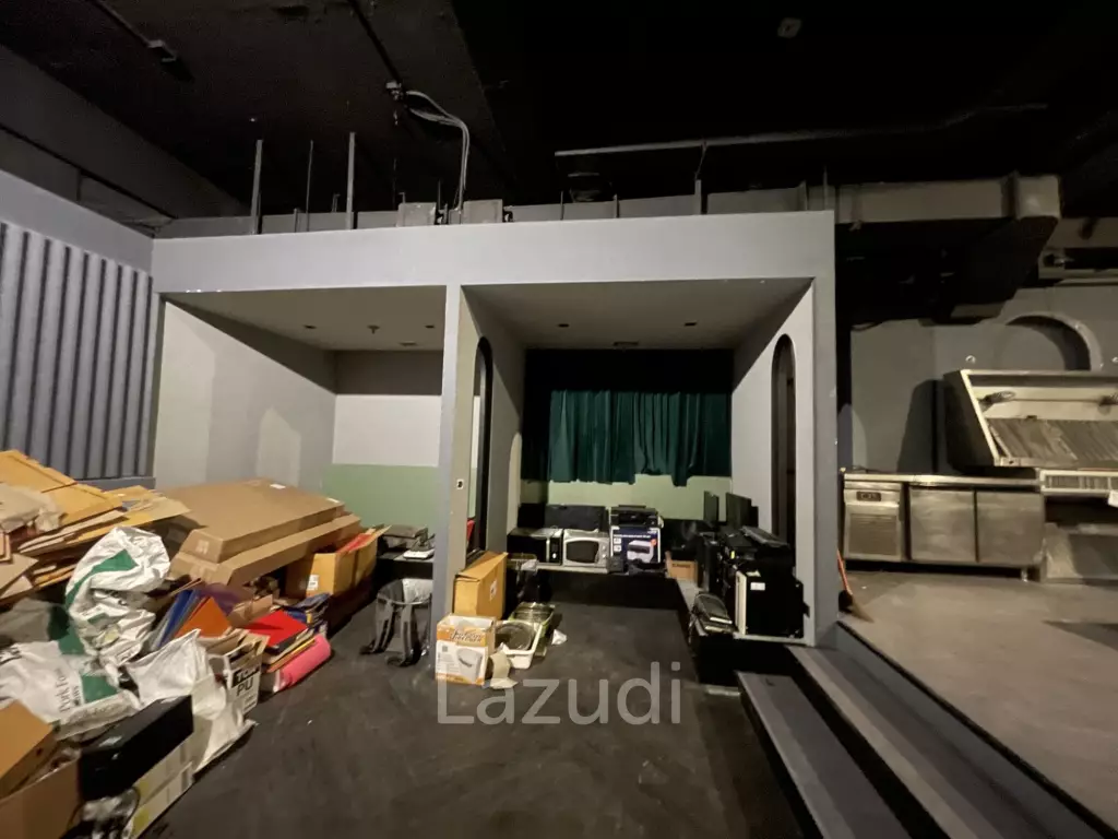 Ultra Luxury Restaurant Bar for Rent in Thonglor Area, Bangkok