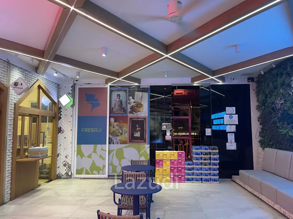Ultra Luxury Restaurant Bar for Rent in Thonglor Area, Bangkok