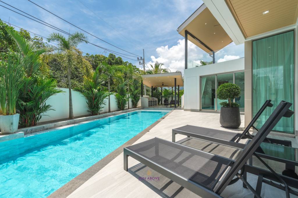 Luxury 3-Bedroom Villa in Choeng Thale, Thalang, Phuket