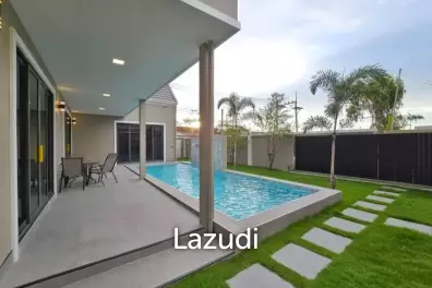 3 Beds 4 Baths 220 SQ.M. Parkside Pool Villas Pattaya