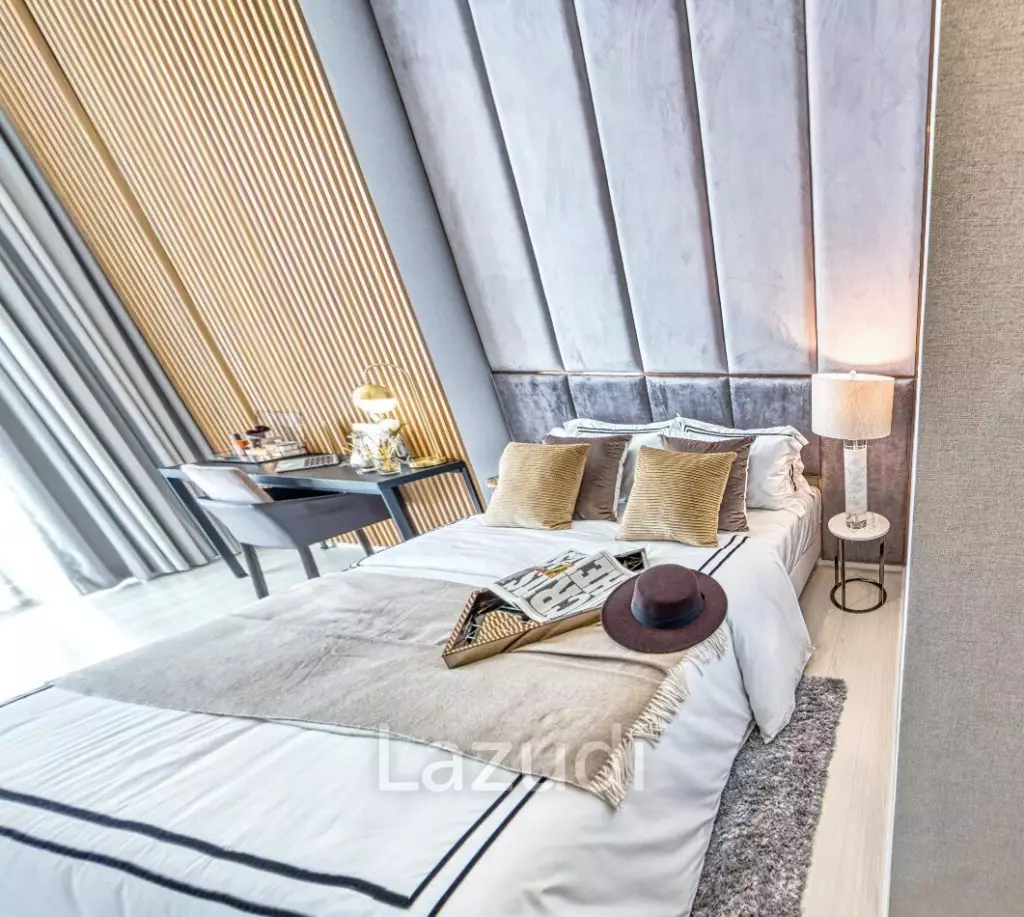 1 Bed Corner  44.97 SQ.M Mazarine Ratchayothin