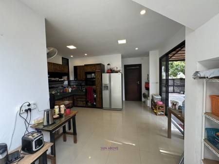 Spacious 3-Bedroom 400 sqm Pool Villa with Recent Renovations in Rawai