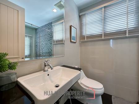 The Crest Santora : 3 Bed 3 Bath Condo With Sea View