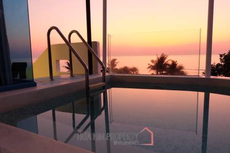 The Crest Santora: 3 Bed 3 Bath Condo With Sea View
