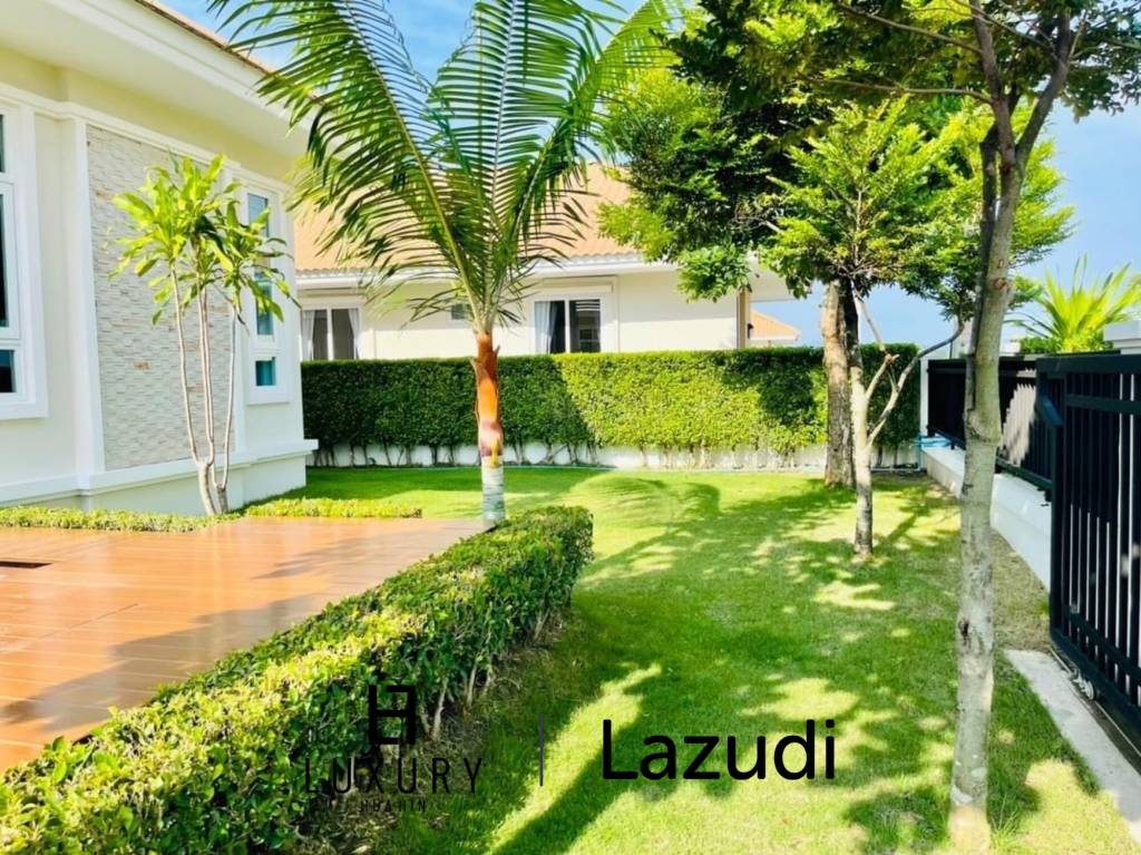 3 beds 3 baths 213 SQ.M iBreeze view Hua-Hin