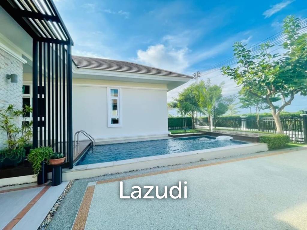 3 beds 3 baths 213 SQ.M iBreeze view Hua-Hin