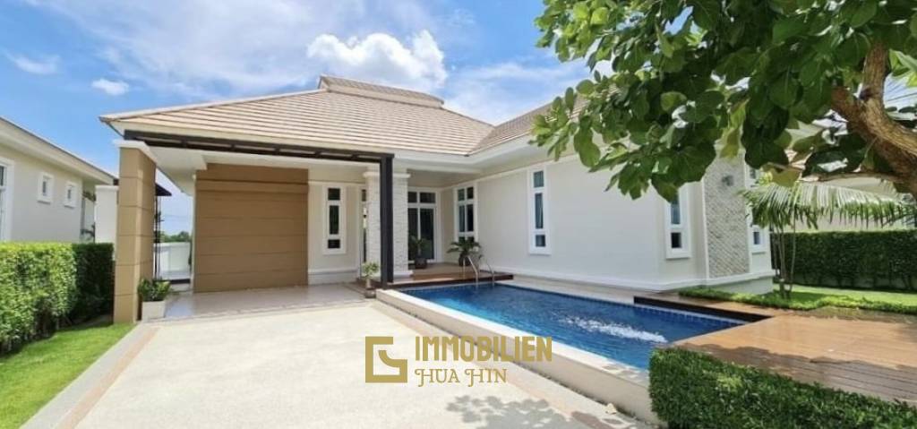 3 beds 3 baths 213 SQ.M iBreeze view Hua-Hin