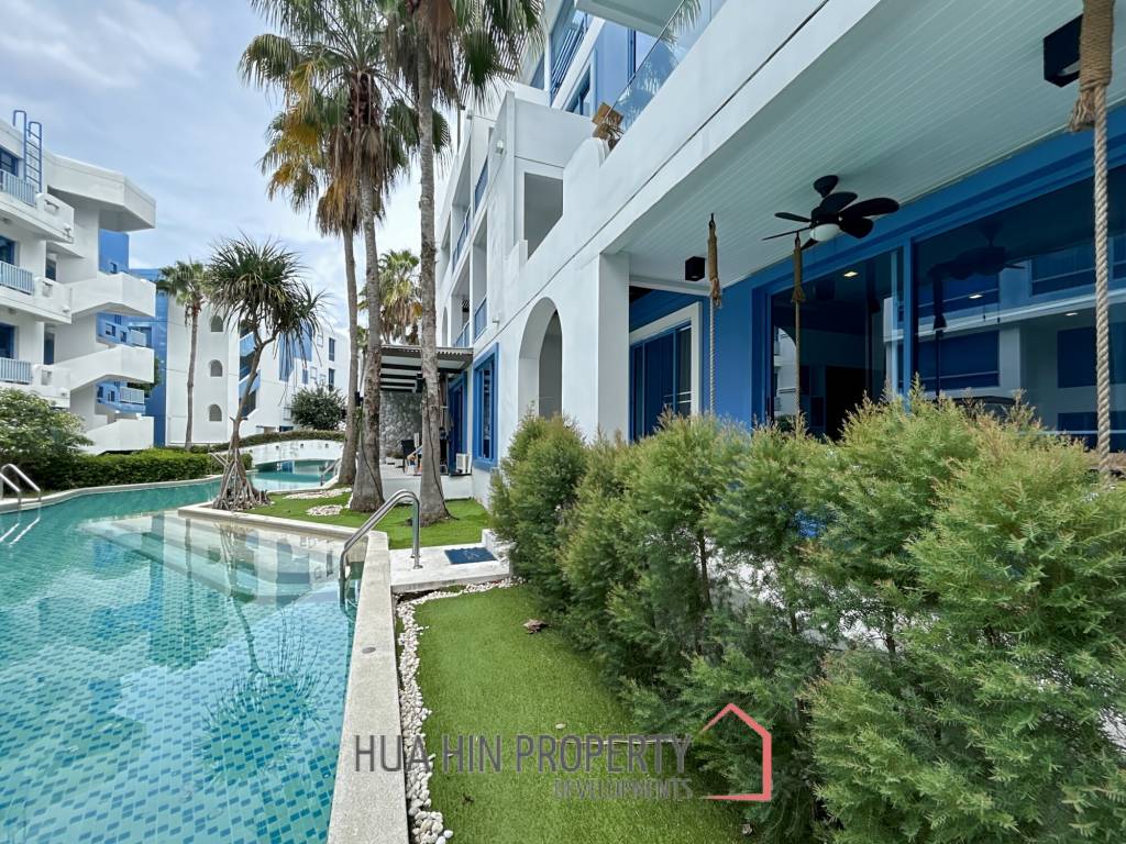 The Crest Santora : 2 Bedroom Condo With Pool Access