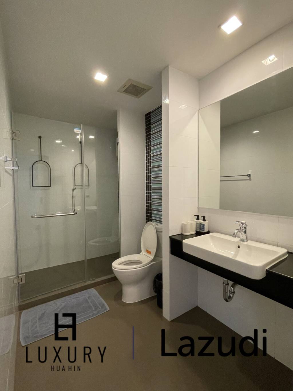 160 metro cuadrado 3 ` 3 Baño Condominio de Venta