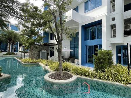 The Crest Santora : Pool Access Duplex 3 Bedroom Condo