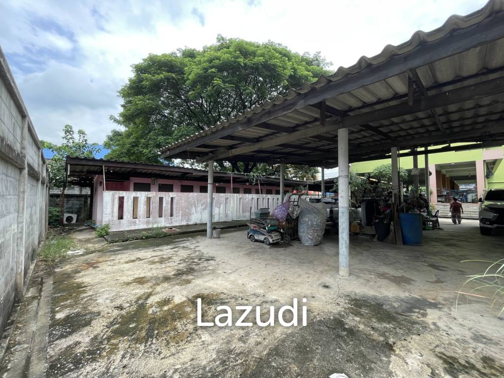 Commercial Building in Min Buri Bangkok for Sale