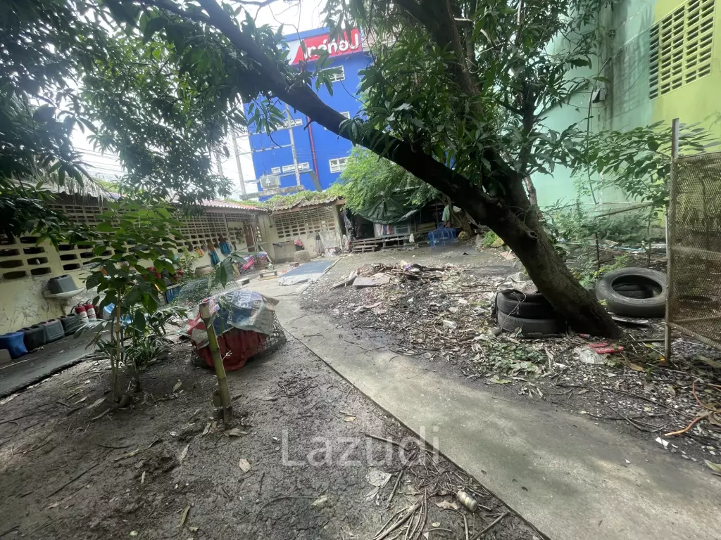 Commercial Building in Min Buri Bangkok for Sale
