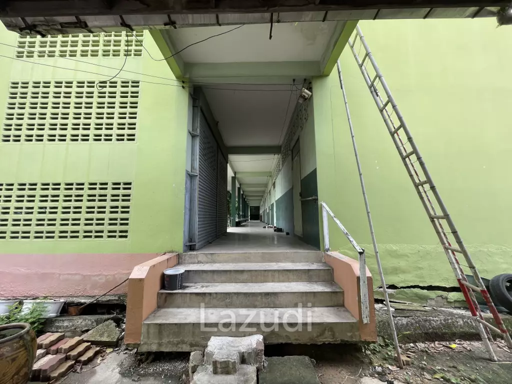 Commercial Building in Min Buri Bangkok for Sale