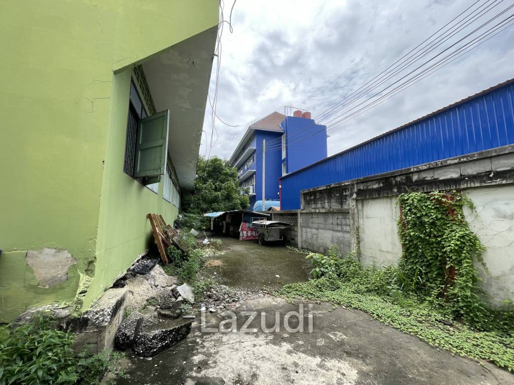 Commercial Building in Min Buri Bangkok for Sale