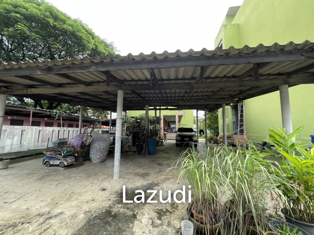 Commercial Building in Min Buri Bangkok for Sale
