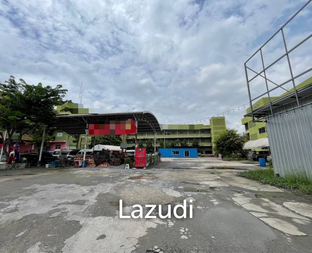 Commercial Building in Min Buri Bangkok for Sale