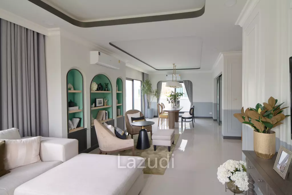 Luxury 4-Bed Detached Home in Bang Phli Yai