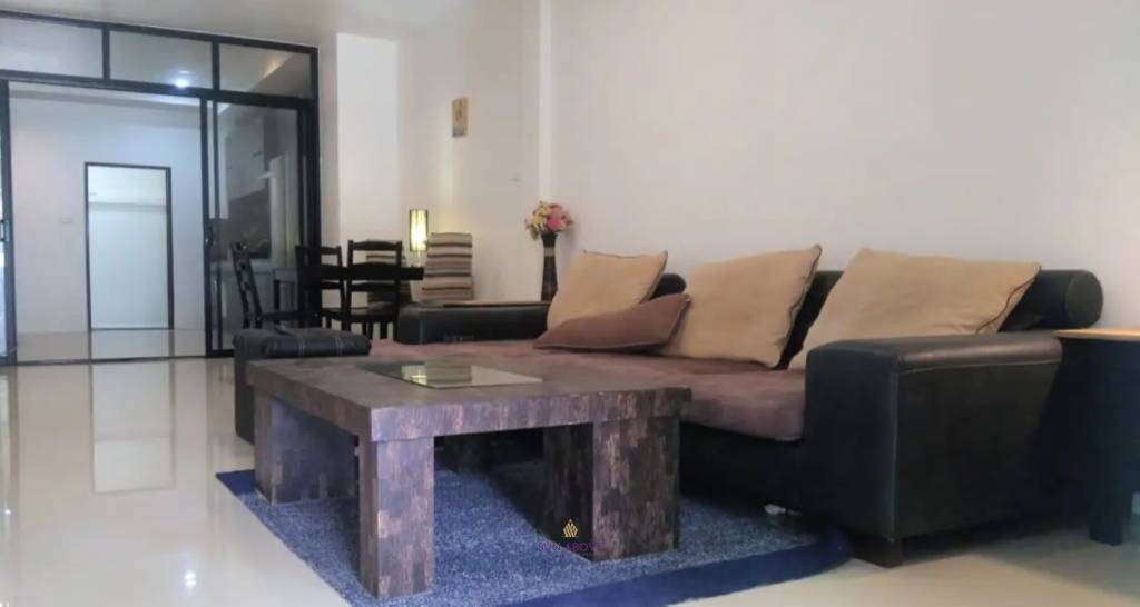 2-Bedroom Townhouse For Sale In Soi Saiyuan, Rawai