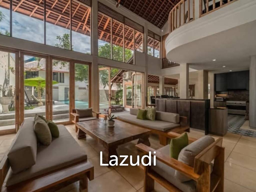 SPACIOUS NEO BALI CONTEMPORARY VILLA NEAR BATU BELIG BEACH
