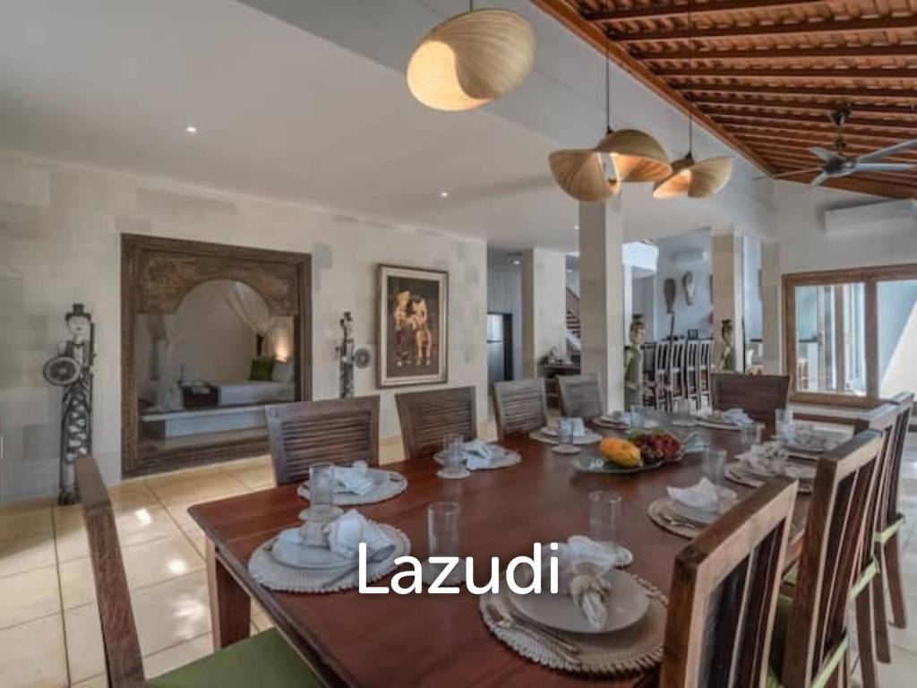 SPACIOUS NEO BALI CONTEMPORARY VILLA NEAR BATU BELIG BEACH