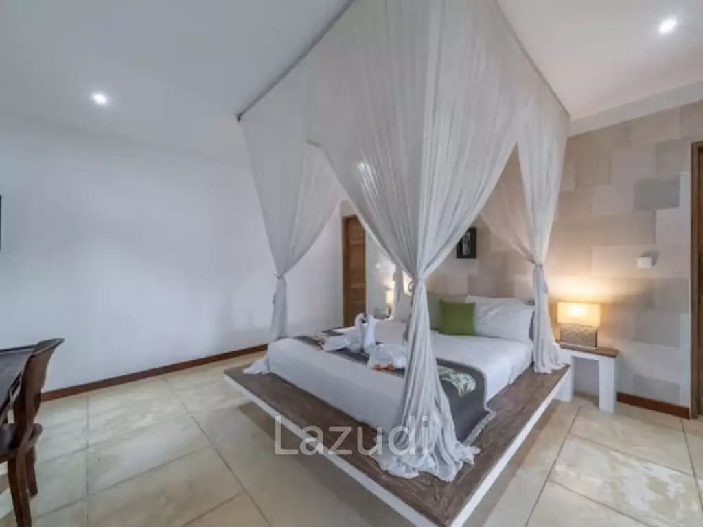 SPACIOUS NEO BALI CONTEMPORARY VILLA NEAR BATU BELIG BEACH