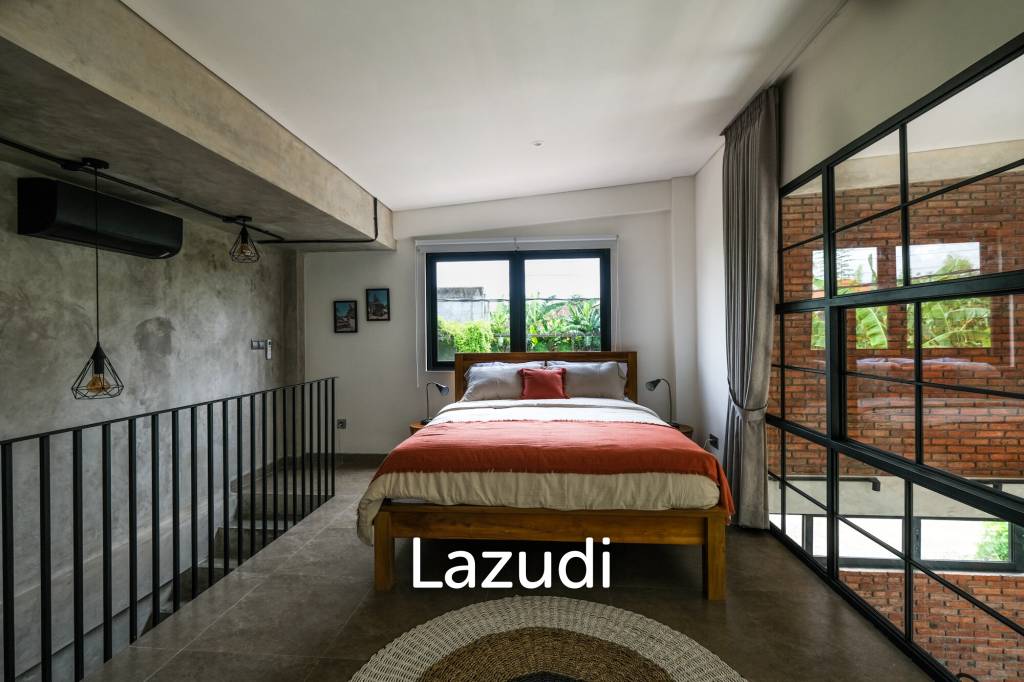 Luxurious Tropical Industrial Villa in Prime Canggu Area: A Tranquil Retreat Close to Canggu Beach