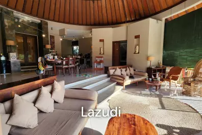 EXCLUSIVE BALINESE CONTEMPORARY VILLA IN PRESTIGIOUS PETITENGET