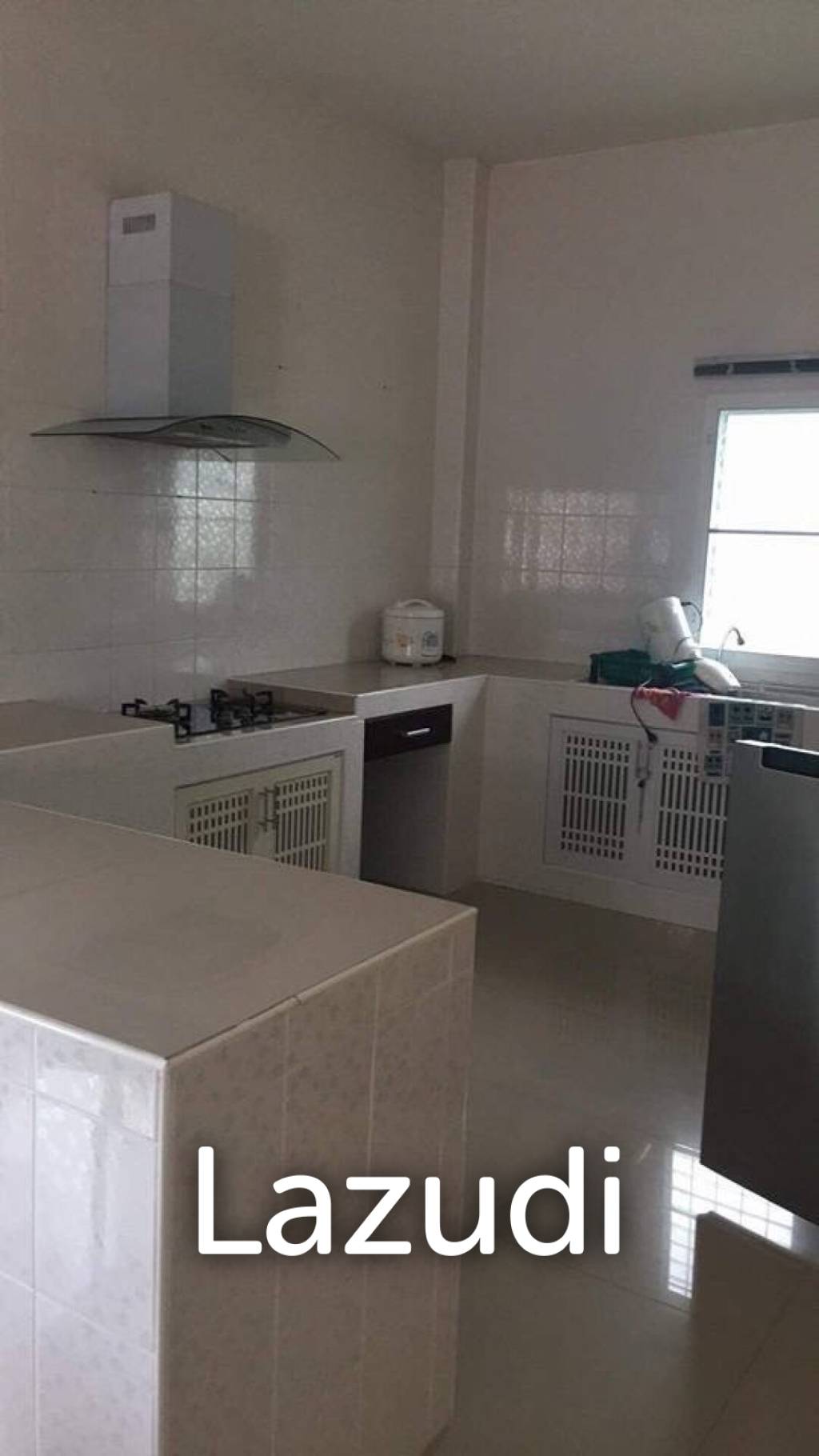 2,952 Sqm 36 Bed 36 Bath Building For Sale