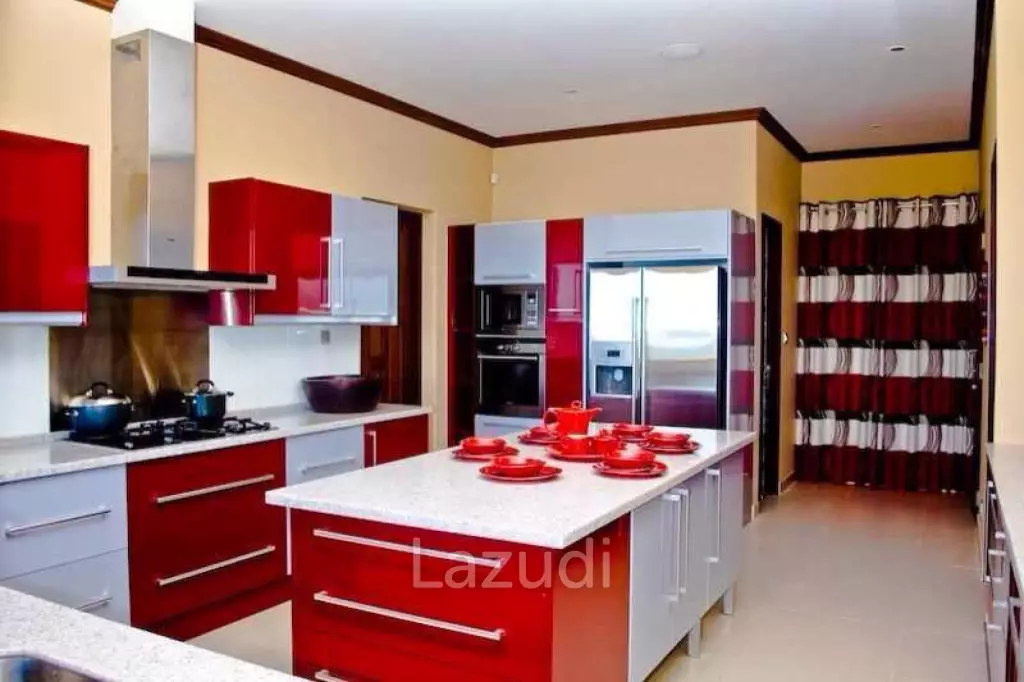 Luxury 5-Bedroom Mansion with Panoramic Sea and Lake Views – Chaweng