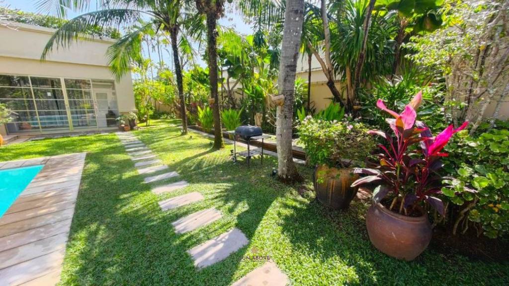 3-Bedroom Villa for Rent, 900 Meters from Bangtao Beach