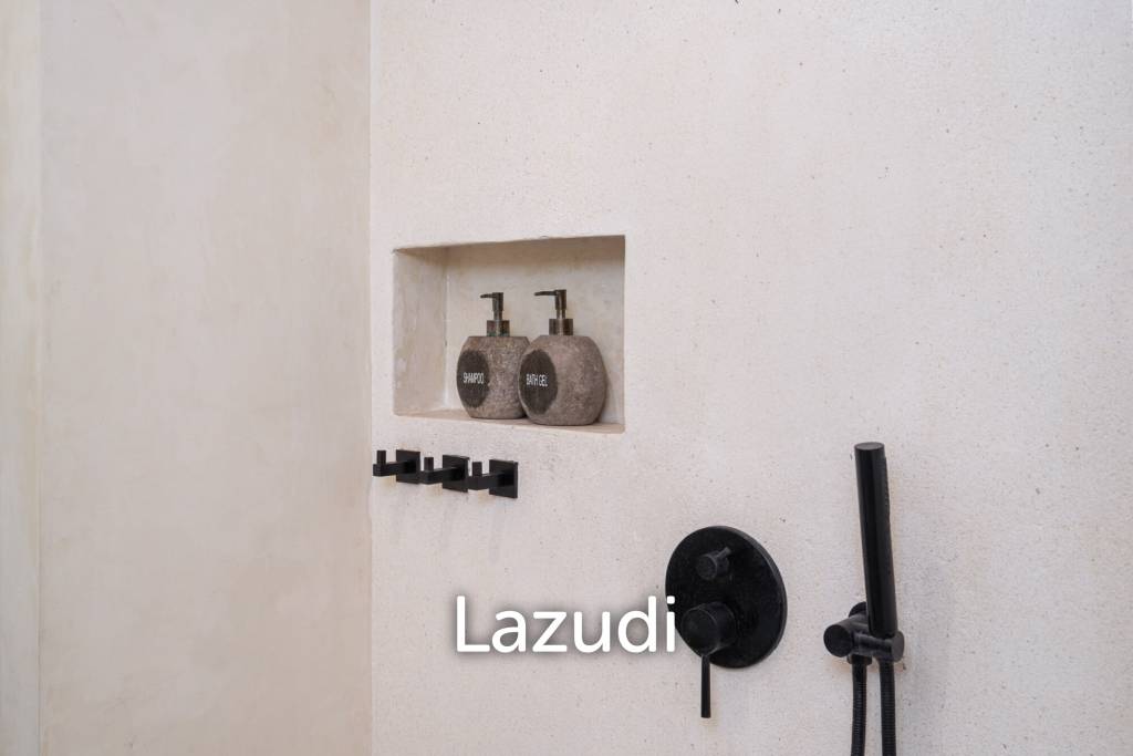 Newly Renovated 4-Bedroom Leasehold Villa in Canggu – Berawa | Private Pool, Only 5-Min Walking to Beach