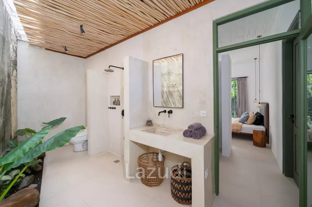 Newly Renovated 4-Bedroom Leasehold Villa in Canggu – Berawa | Private Pool, Only 5-Min Walking to Beach
