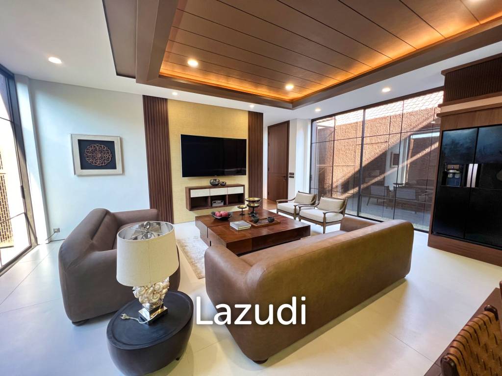 SPACIOUS 4-BEDROOM VILLA IN KEROBOKAN WITH RICE FIELD VIEWS