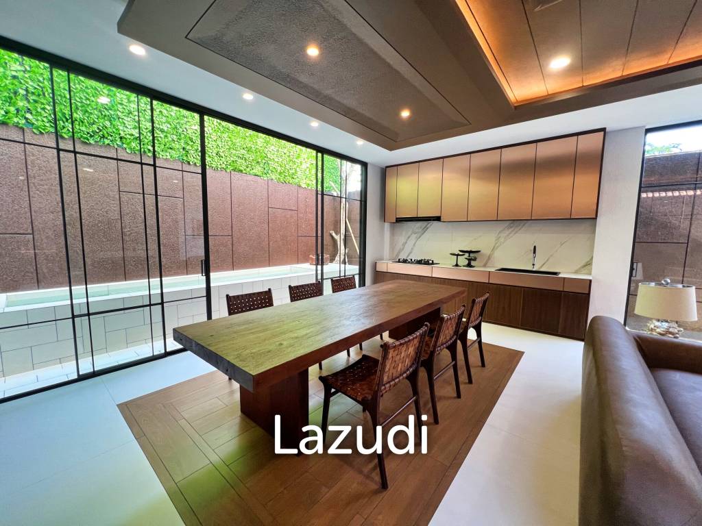 SPACIOUS 4-BEDROOM VILLA IN KEROBOKAN WITH RICE FIELD VIEWS