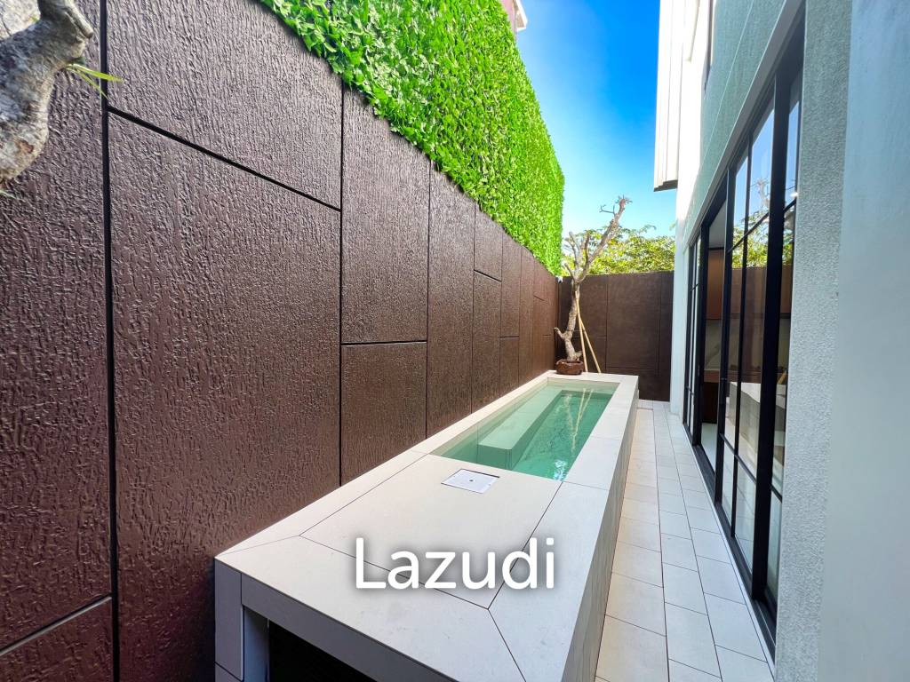 SPACIOUS 4-BEDROOM VILLA IN KEROBOKAN WITH RICE FIELD VIEWS