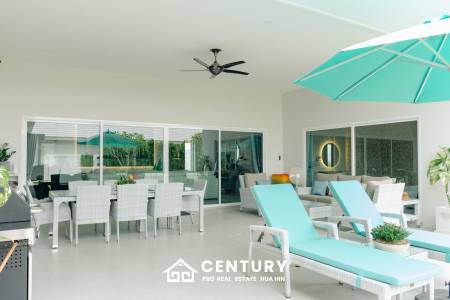 Elegant 5-Bedroom Villa with Pool in Thap Tai