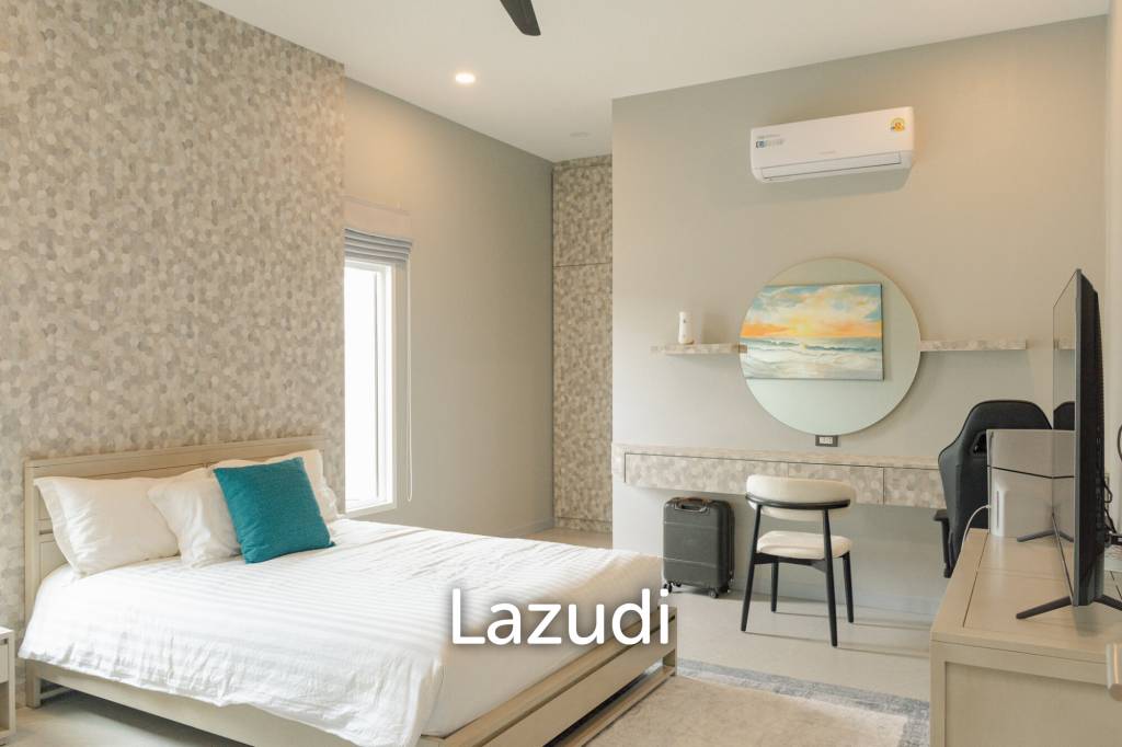 Elegant 5-Bedroom Villa with Pool in Thap Tai