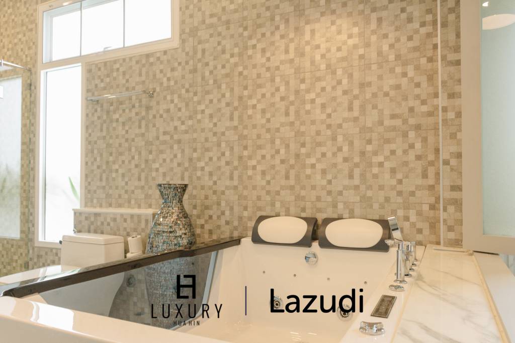 650 Sqm 5 Bed 5 Bath Villa For Sale